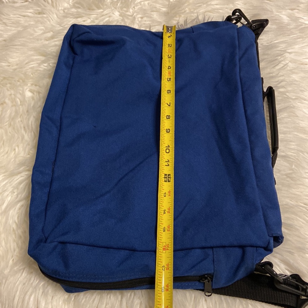 Protocol Shoulder Bag blue color excellent condition - Picture 7 of 12